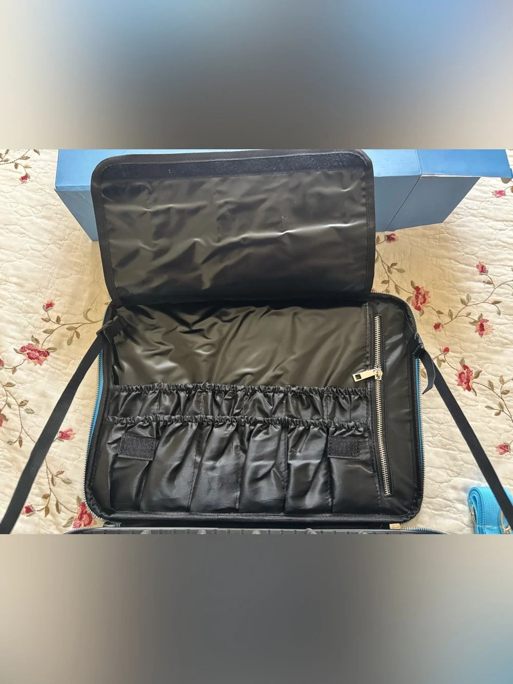 Limited Edition Lurella X PEANUTS Makeup Traveling Bag with Box